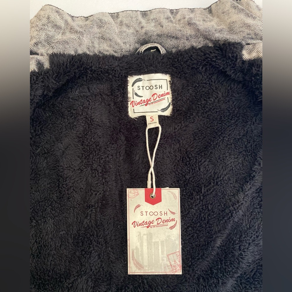 Stoosh Vintage Denim | NWT Women’s Sleeveless Quilted Button Front Vest - Picture 7 of 11